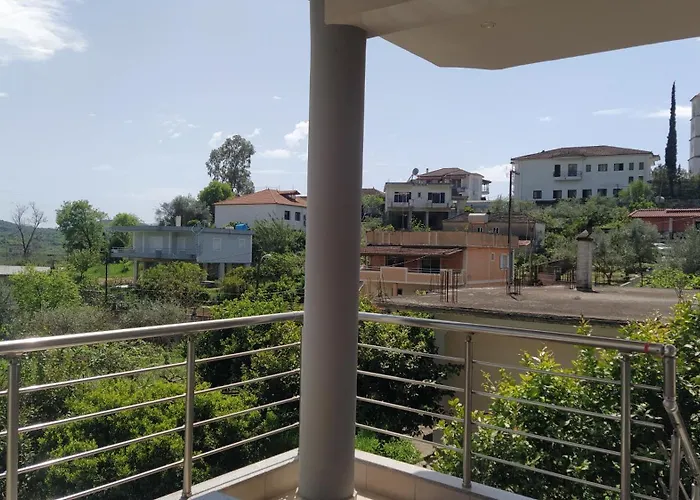 Toma\'S Guest House